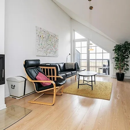 8 Person On A In Apartament Bogense